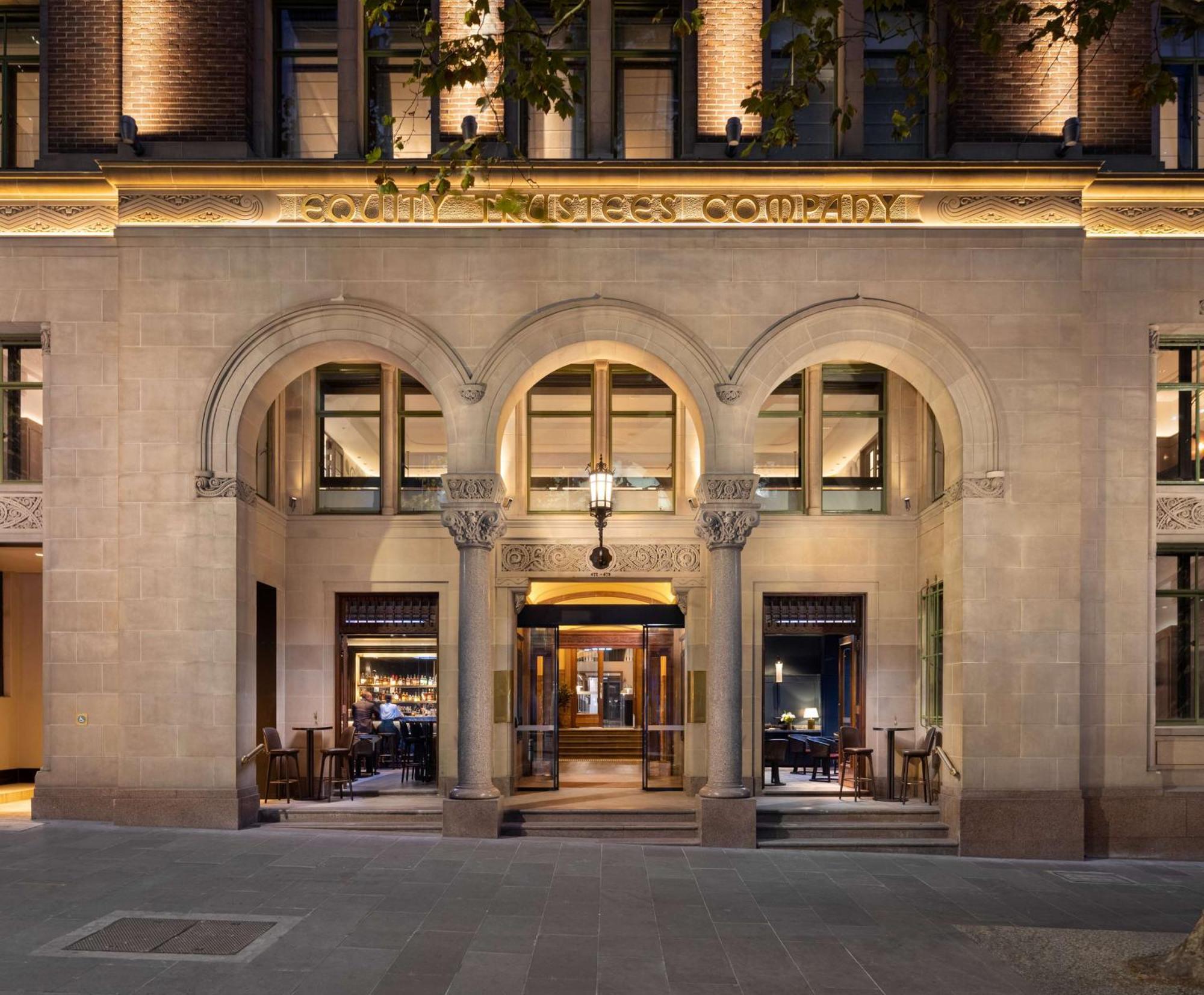 ホテル ヒルトン メルボルン リトル クイーン ストリート エクステリア 写真 The Connaught, London